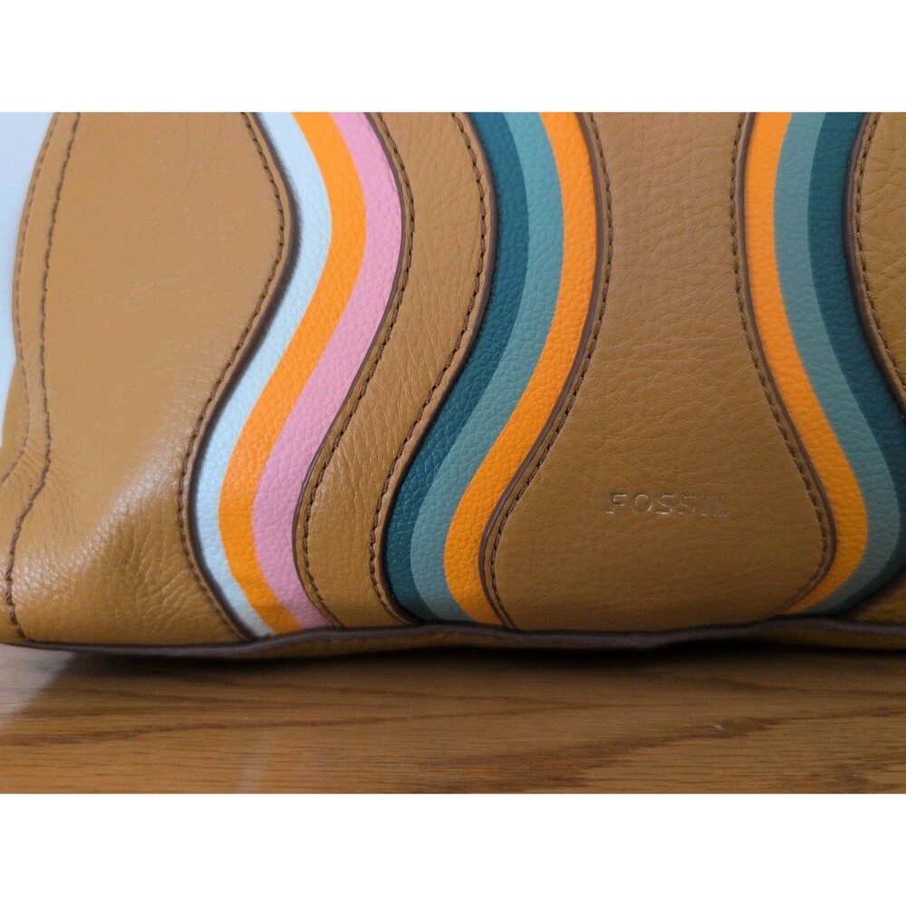 Fossil Parker Convertible Backpack Leather, Tan with Retro Wavy Stripes CUTE! - Picture 3 of 16
